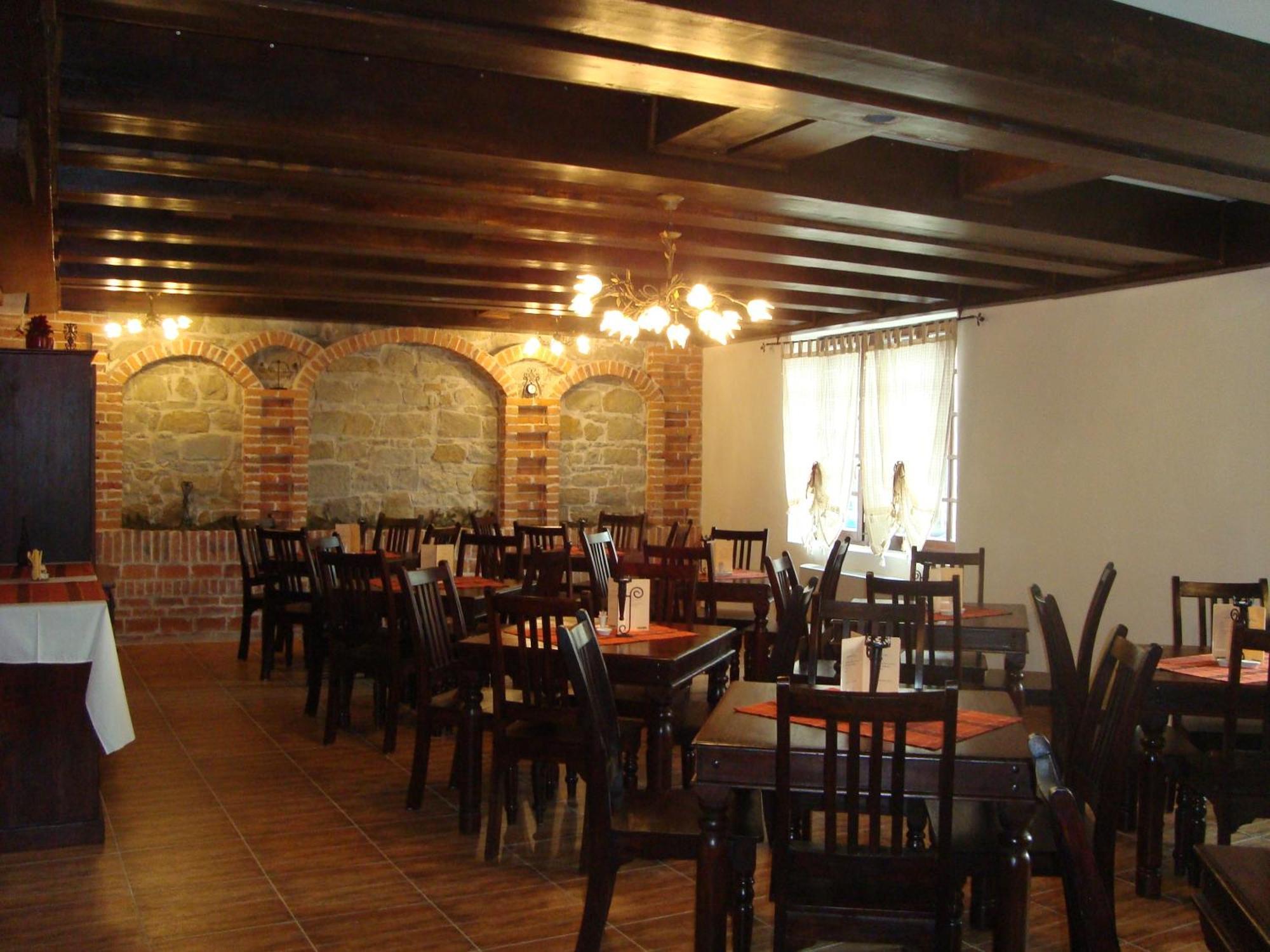 Sighetu Marmaţiei 伊乌卡之家旅馆酒店 外观 照片